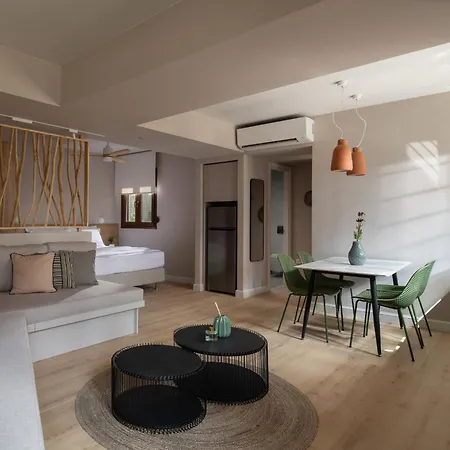 Hyati Thessaloniki, Adults Only Апартаменты *