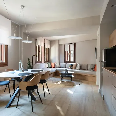 Hyati Thessaloniki, Adults Only Апартаменты *