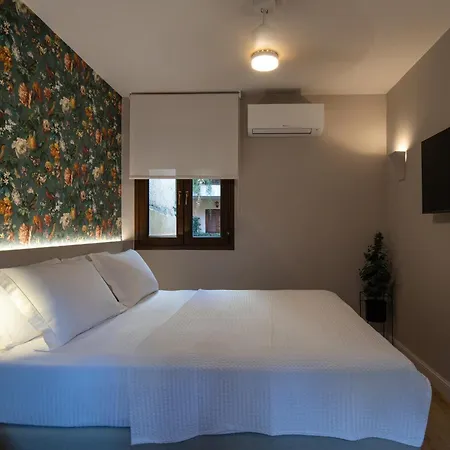 Hyati Thessaloniki, Adults Only