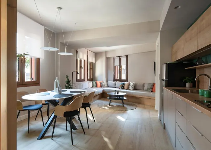 Hyati Thessaloniki, Adults Only Apartment *