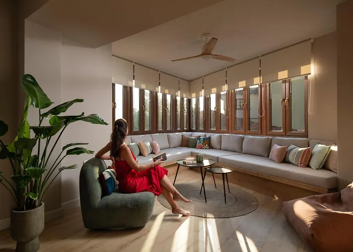 Hyati Thessaloniki, Adults Only